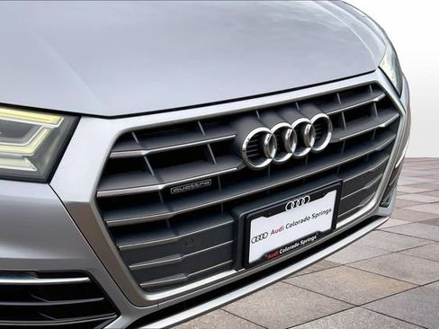 Used 2018 Audi Q5 Prestige w/ Premium Plus Package AWD/4WD image 30