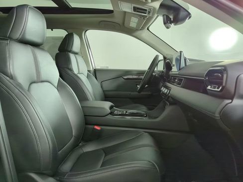 New 2025 Honda Pilot Touring image 44