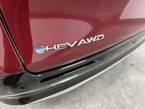 Certified 2025 Toyota Sienna Platinum AWD/4WD image 10