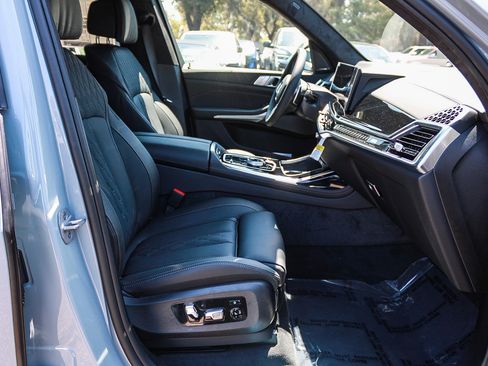 New 2027 BMW X7 M60i AWD/4WD image 15