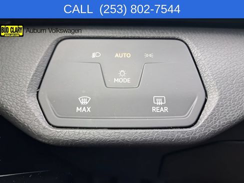 Used 2024 Volkswagen ID.4 2WD image 26