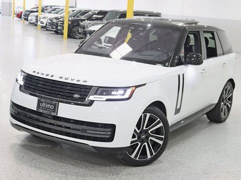 Used 2023 Land Rover Range Rover SE image 6