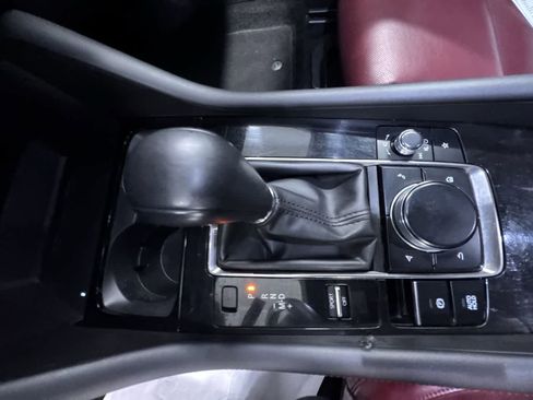 Used 2024 MAZDA MAZDA3 s image 28