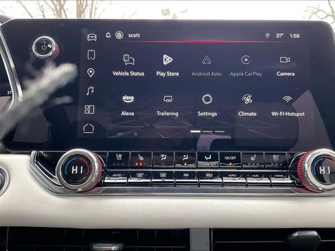 Used 2025 GMC Canyon AT4 w/ AT4X Package image 34