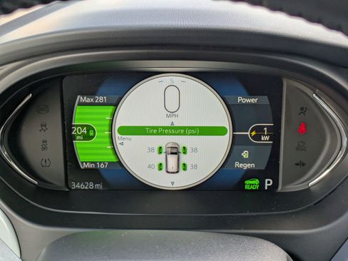 Used 2019 Chevrolet Bolt LT image 17