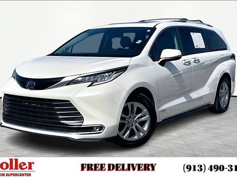 Used 2021 Toyota Sienna Limited FWD image 1