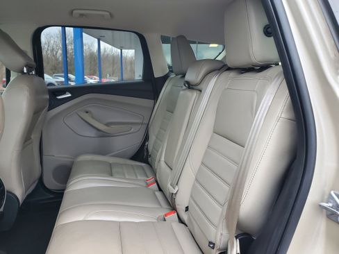 Used 2018 Ford Escape Titanium image 22