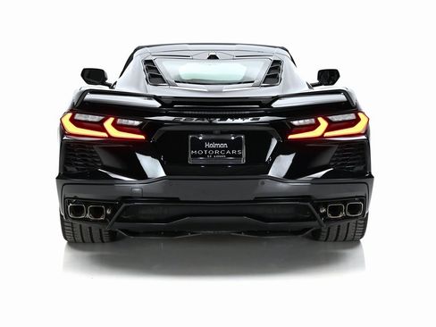 Used 2023 Chevrolet Corvette Stingray Coupe w/ Z51 Performance Package image 5