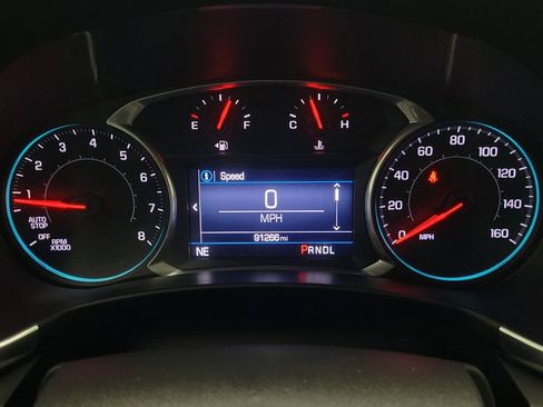 Used 2019 Chevrolet Equinox LT FWD image 23