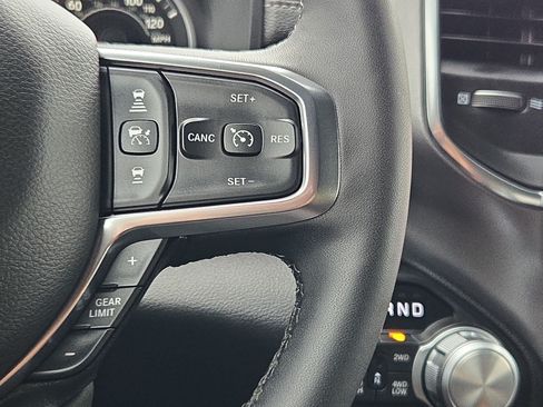 Used 2025 RAM 1500 Laramie w/ Sport Appearance Package AWD/4WD image 19