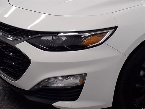 Used 2024 Chevrolet Malibu LT w/ Sport Edition image 28