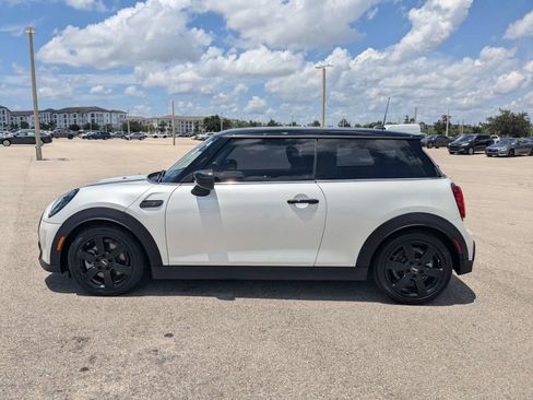 Used 2024 MINI Cooper S FWD image 8