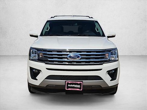 Used 2021 Ford Expedition XLT RWD image 2