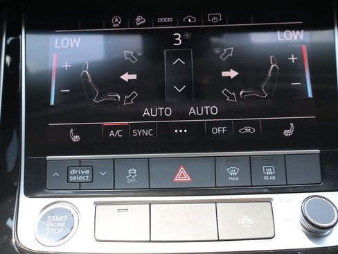Used 2023 Audi Q7 2.0T Premium w/ Convenience Package AWD/4WD image 16