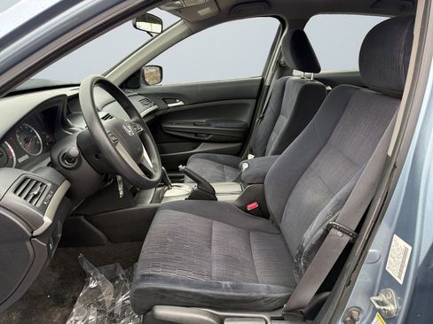 Used 2012 Honda Accord LX image 9