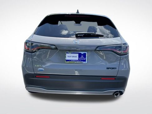 Certified 2025 Honda HR-V Sport image 5