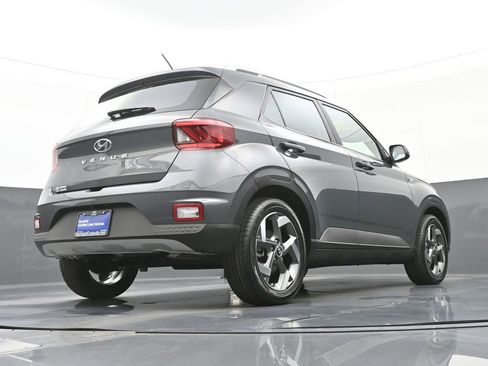 Certified 2024 Hyundai Venue SEL FWD image 44