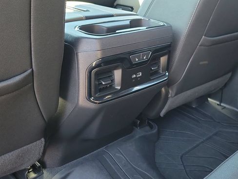 Used 2022 Chevrolet Silverado 1500 ZR2 w/ Technology Package AWD/4WD image 24