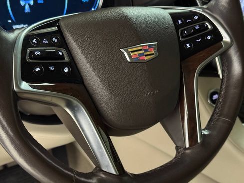 Used 2016 Cadillac Escalade ESV Premium AWD/4WD image 52