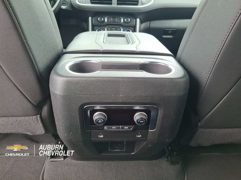 Used 2024 Chevrolet Tahoe LT AWD/4WD image 13