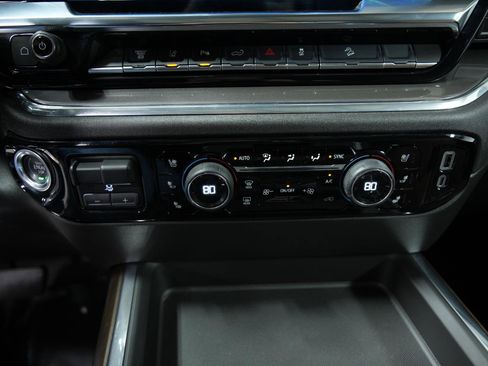 Used 2025 Chevrolet Silverado 2500 High Country w/ High Country Premium Package image 41