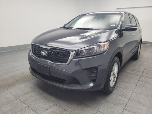 Used 2020 Kia Sorento LX FWD image 15