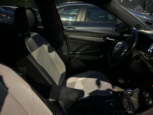 Used 2019 Volkswagen Jetta R-Line w/ R-Line Cold Weather Package FWD image 11