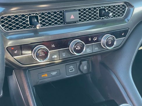 Used 2024 Acura Integra A-Spec image 17