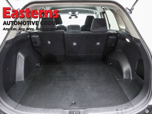 Used 2024 Toyota RAV4 LE image 9