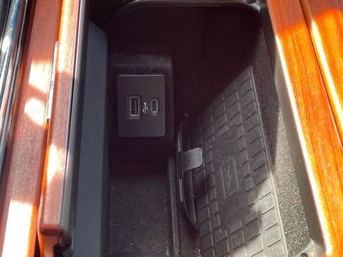 Used 2020 Lincoln Navigator Reserve image 42