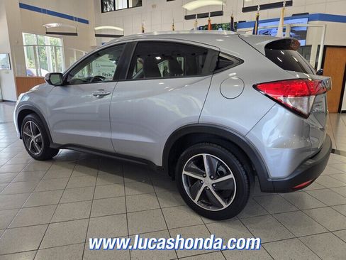 Used 2022 Honda HR-V EX image 6