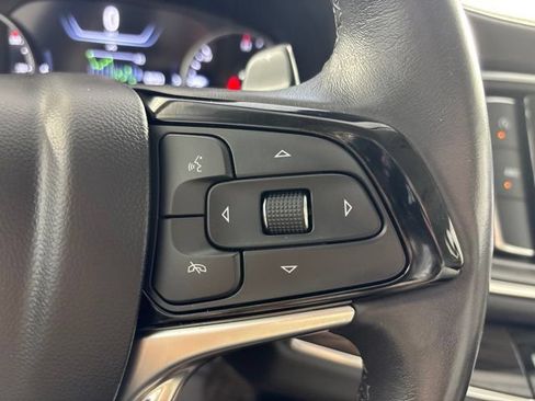 Used 2022 Buick Enclave Premium w/ Experience Buick Package AWD/4WD image 36