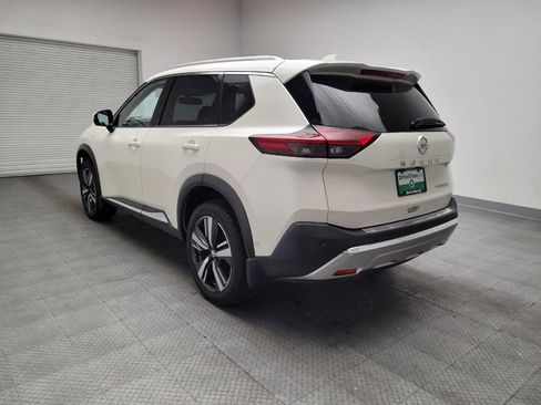 Used 2021 Nissan Rogue Platinum FWD image 5