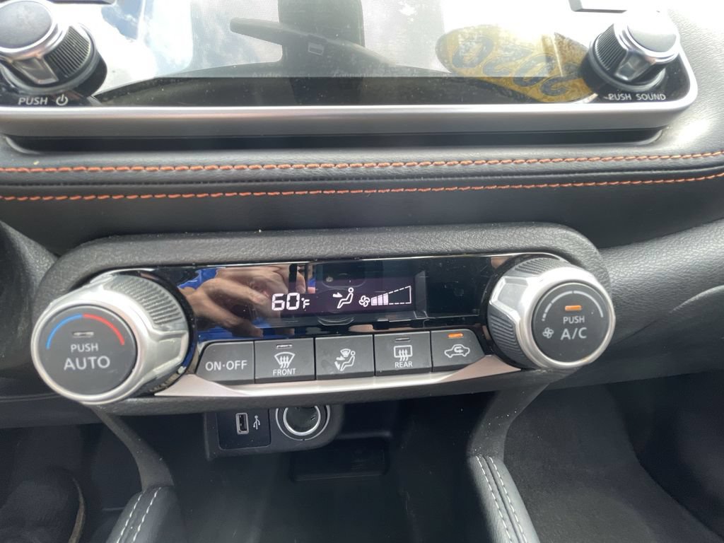 Used 2020 Nissan Kicks SR FWD image 33