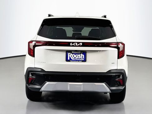 Used 2024 Kia Seltos S AWD/4WD image 6