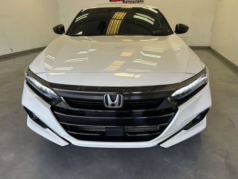 Used 2022 Honda Accord Sport image 8