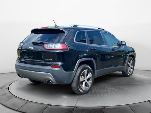 Used 2019 Jeep Cherokee Limited AWD/4WD image 5