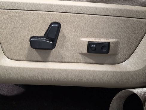 Used 2012 RAM 1500 Big Horn image 17