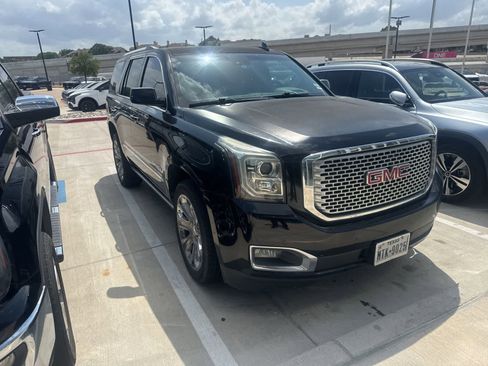 Used 2016 GMC Yukon Denali w/ Open Road Package AWD/4WD image 3