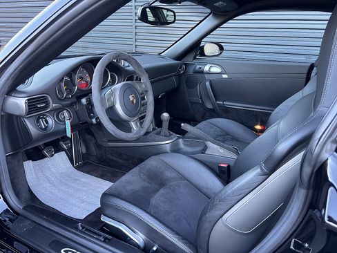 Used 2007 Porsche 911 GT3 image 10