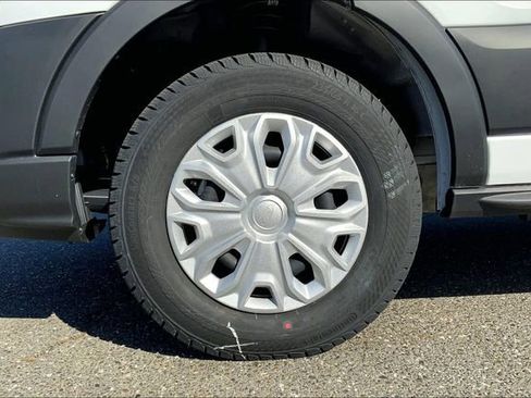 New 2023 Ford E-Transit Medium Roof w/ Interior Upgrade Package image 10