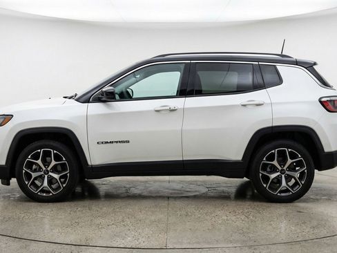 Used 2025 Jeep Compass Limited image 5