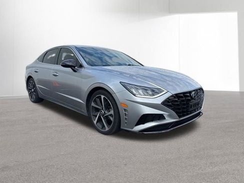 Used 2021 Hyundai Sonata SEL Plus FWD image 2