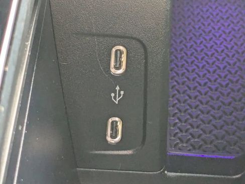 Used 2023 Mercedes-Benz EQE 350+ SUV image 29