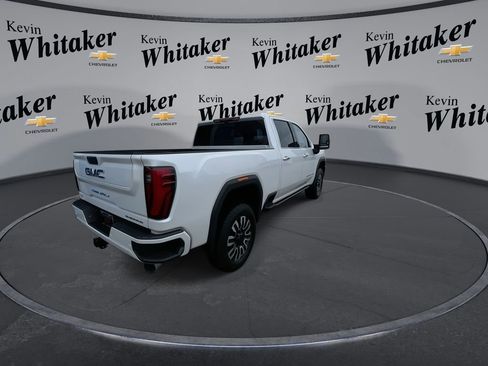 Certified 2025 GMC Sierra 2500 Denali Ultimate image 8