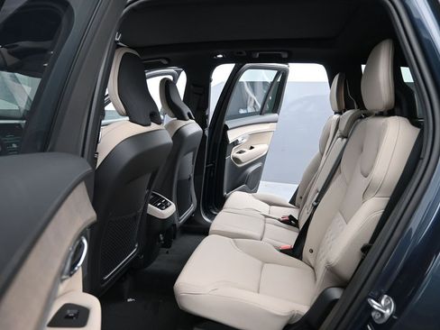 New 2026 Volvo XC90 B6 Plus w/ Protection Package Premier AWD/4WD image 20