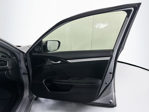 Used 2018 Honda Civic EX-T image 30