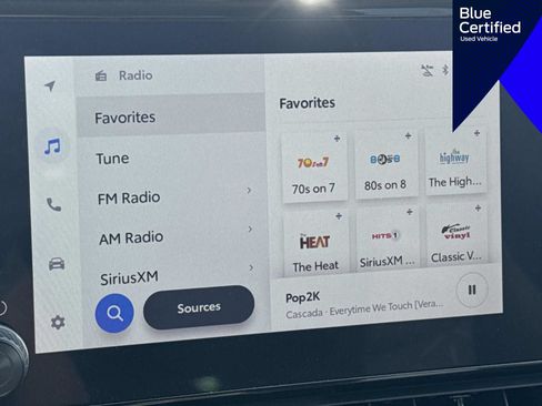 Used 2025 Toyota RAV4 XLE w/ Weather Package FWD image 33