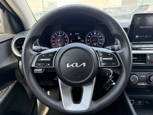 Used 2023 Kia Forte LXS FWD image 15
