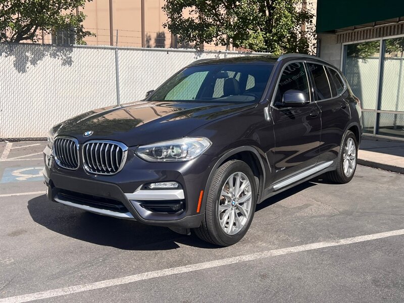 Used 2018 BMW X3 xDrive30i w/ Convenience Package AWD/4WD image 3